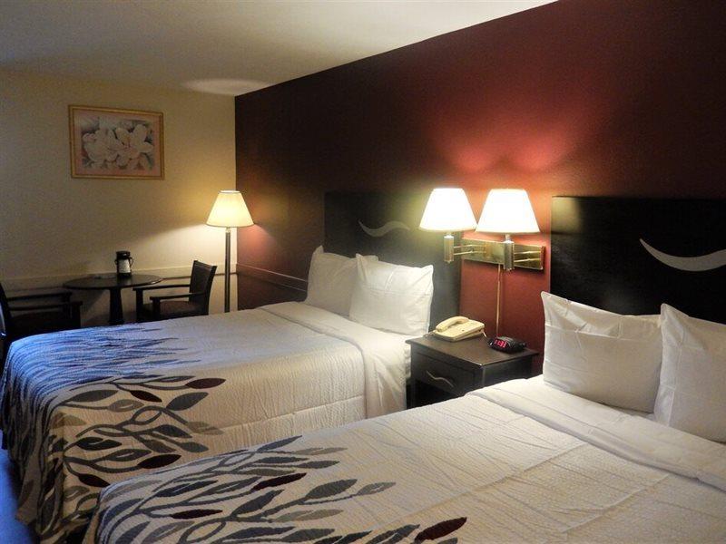 Red Roof Inn Harrisonburg - University Area ภายนอก รูปภาพ