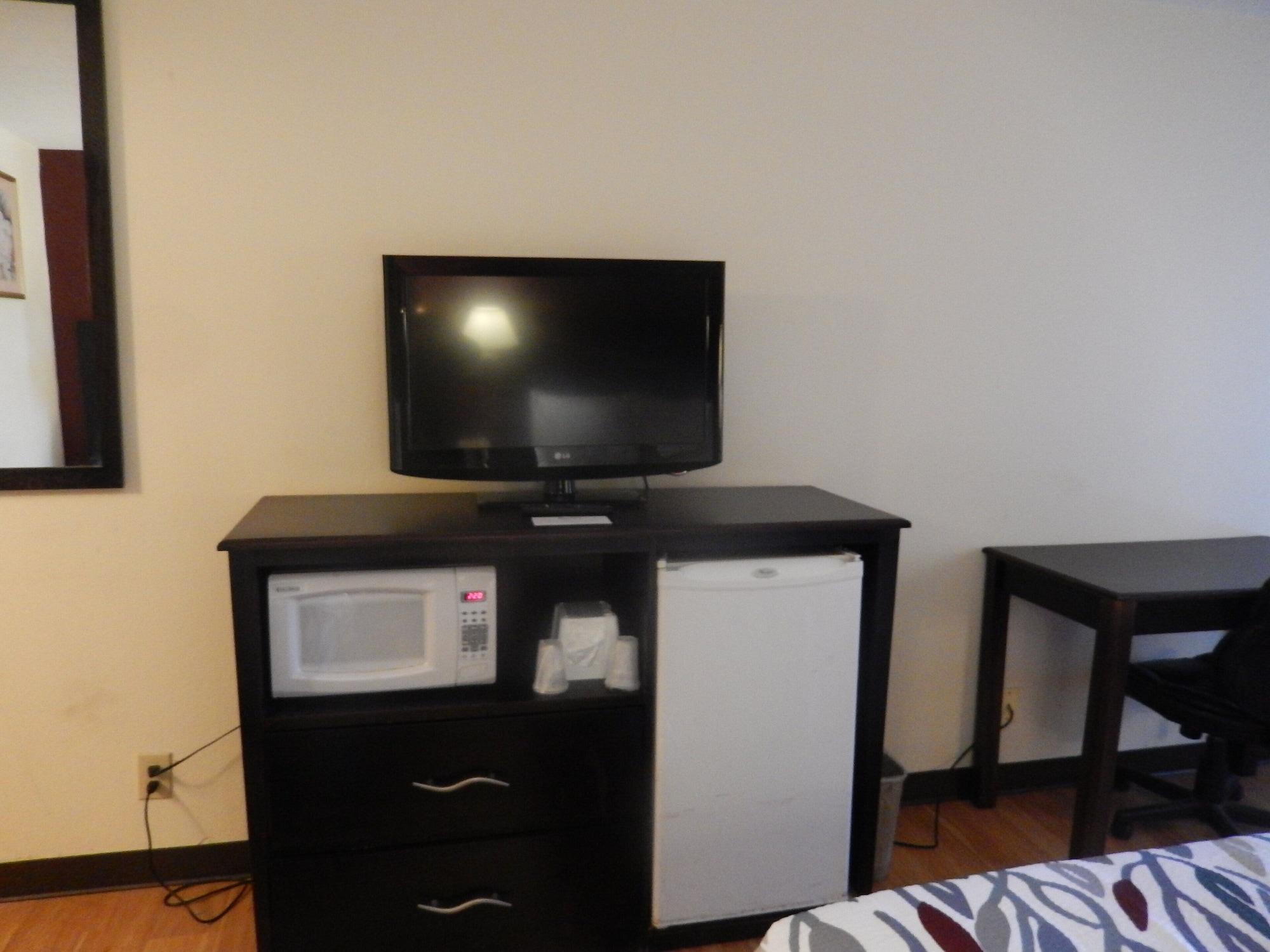 Red Roof Inn Harrisonburg - University Area ภายนอก รูปภาพ