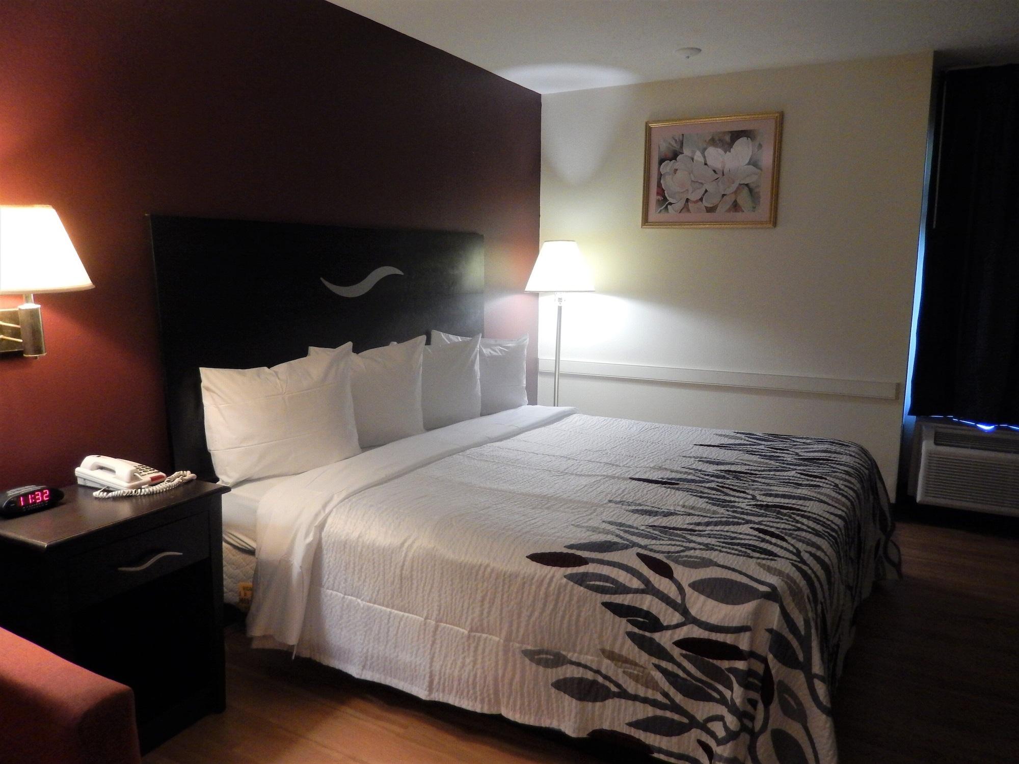 Red Roof Inn Harrisonburg - University Area ภายนอก รูปภาพ