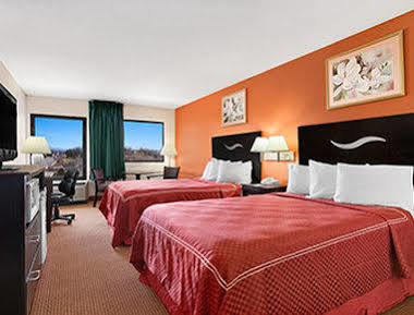 Red Roof Inn Harrisonburg - University Area ภายนอก รูปภาพ